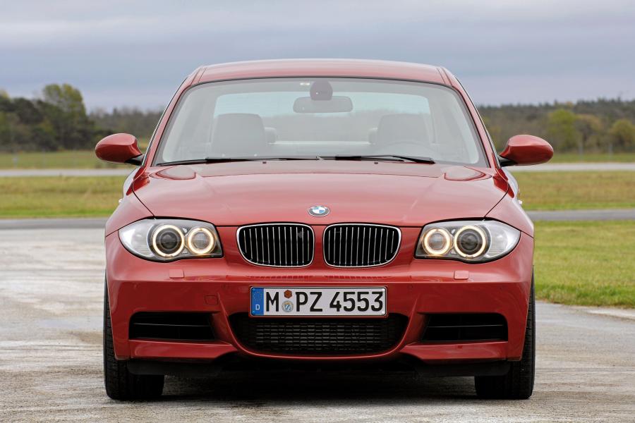  BMW 135i Coupe (E82) 2008 года  (фото 11 из 34)